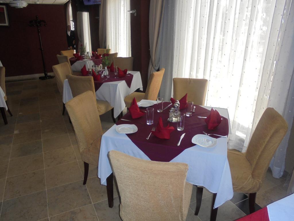 Soramba Hotel Business Plc Addis Ababa Ngoại thất bức ảnh