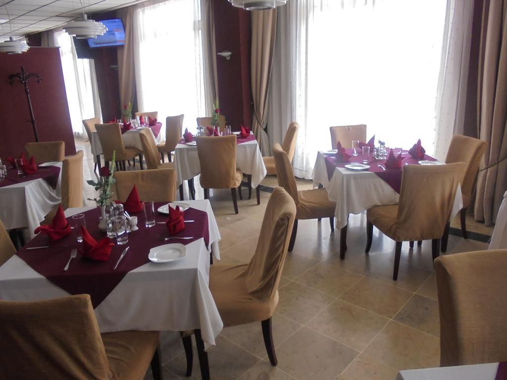 Soramba Hotel Business Plc Addis Ababa Ngoại thất bức ảnh